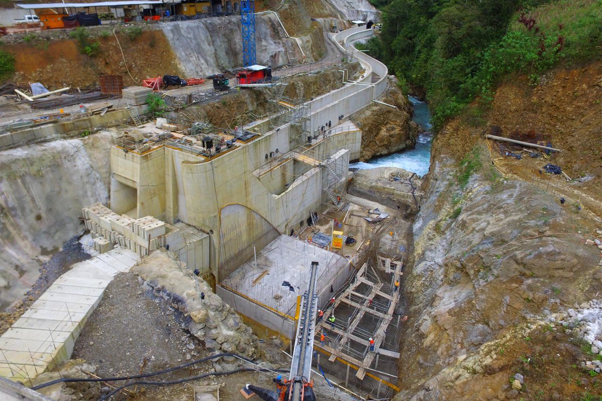 JASO Industrial Cranes in Renace hydroelectric
