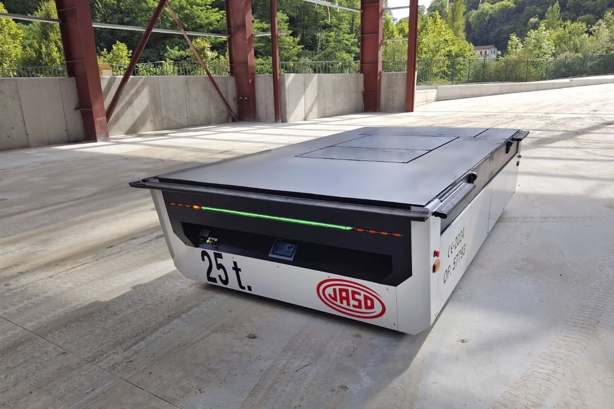 FAM-MA AUTOMOTIVE S.A. optimiza su logística en Argentina con un carretón autónomo de GRUAPA-JASO Industrial Cranes