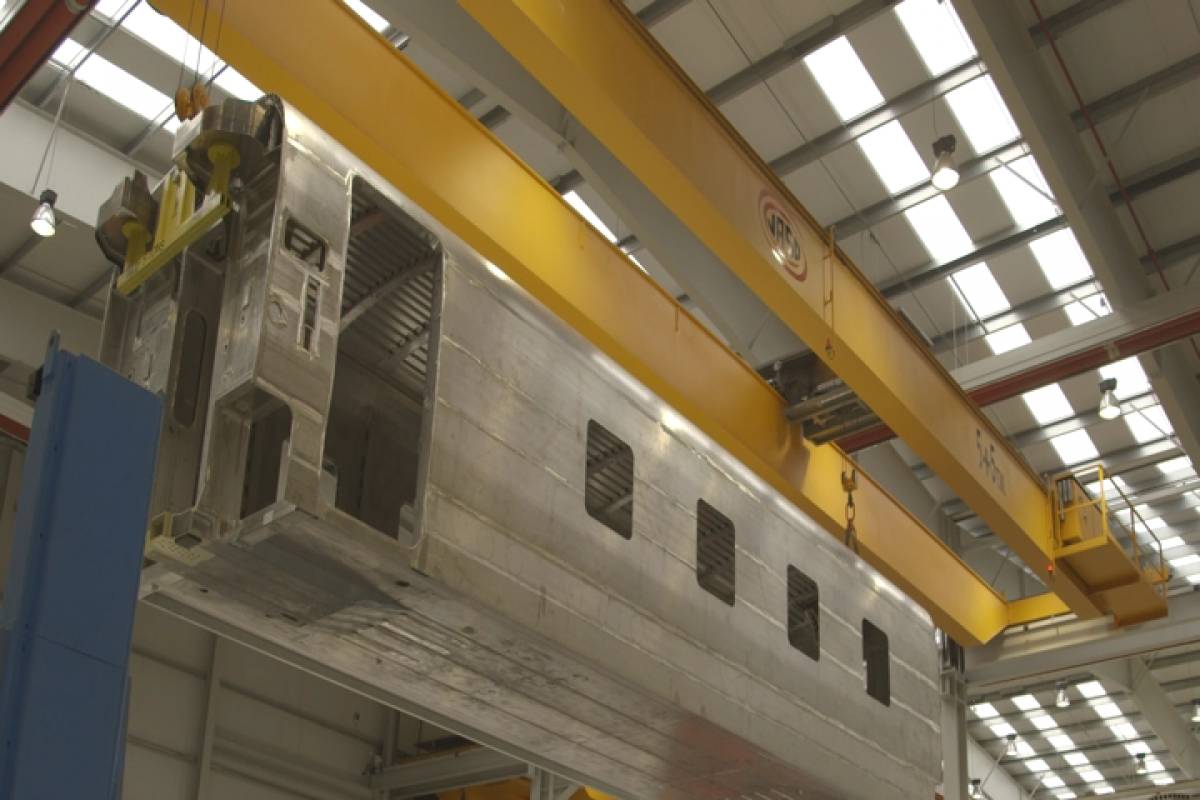 TALGO apuesta por las grúas JASO Industrial Cranes