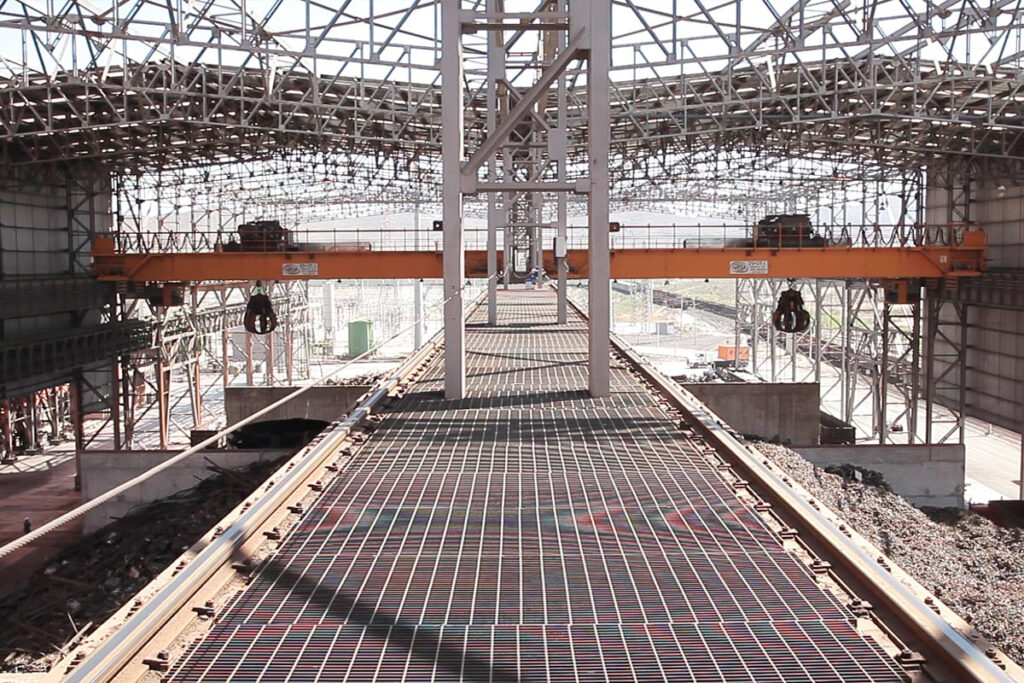 Grúa manejo de chatarra 4