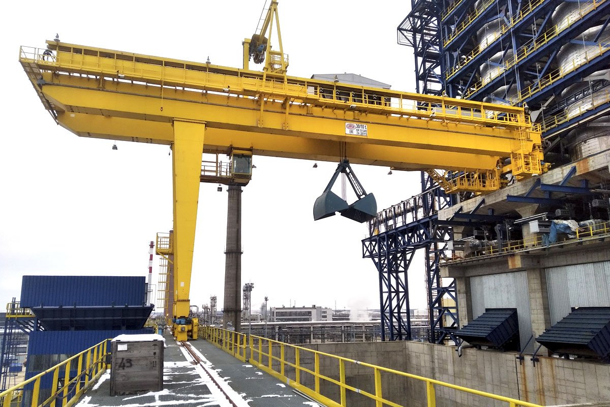 Grúa de coque para la refinería bielorrusa OJSC “Naftan”