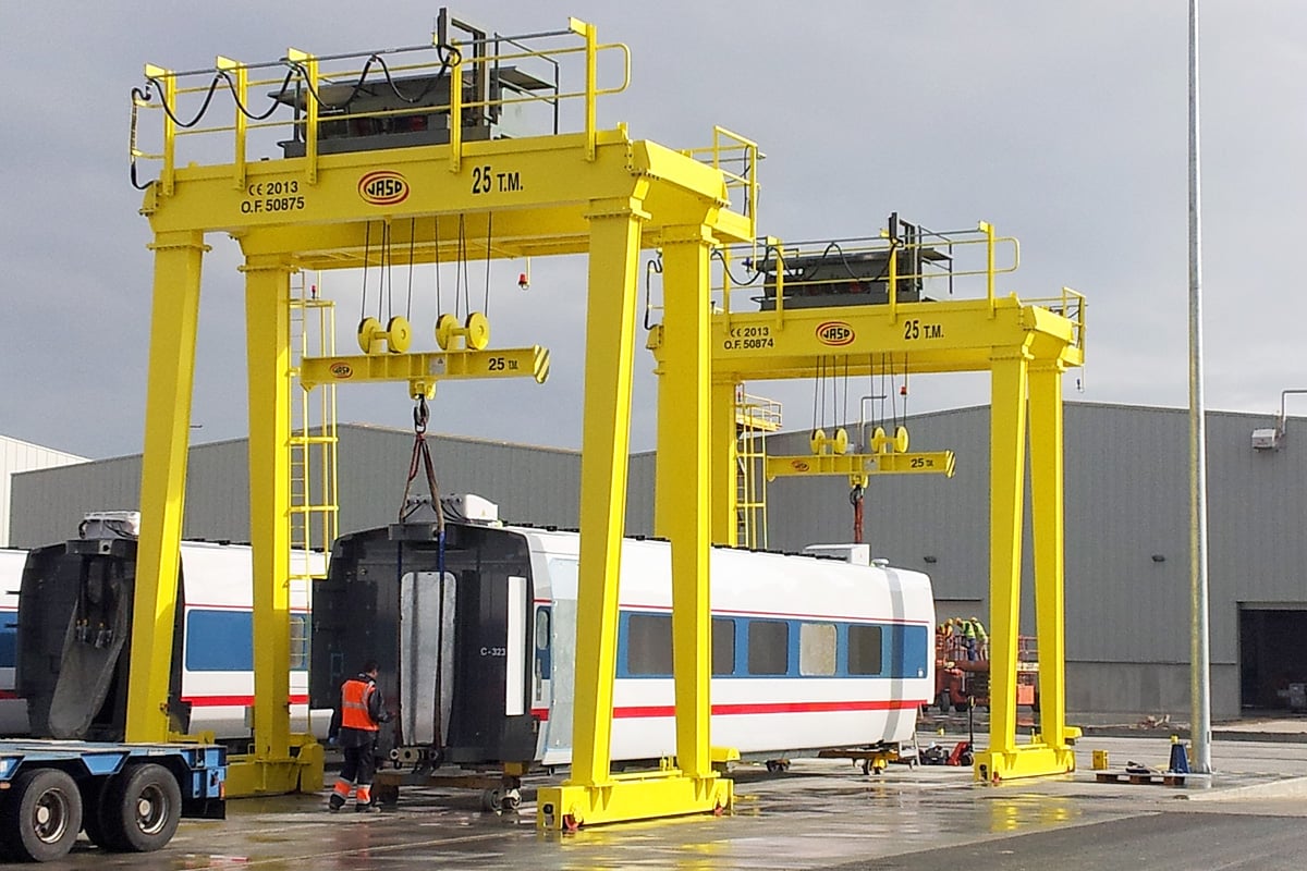 Grúas ferroviario