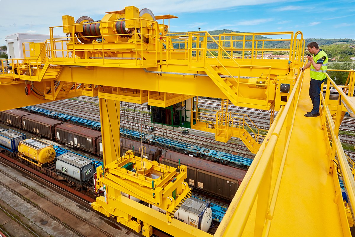 Proyecto llave en mano para Adif