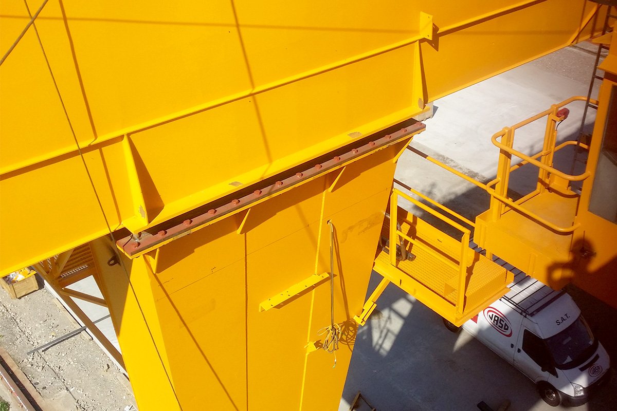 Modernización de grúa: de semipórtico a pórtico