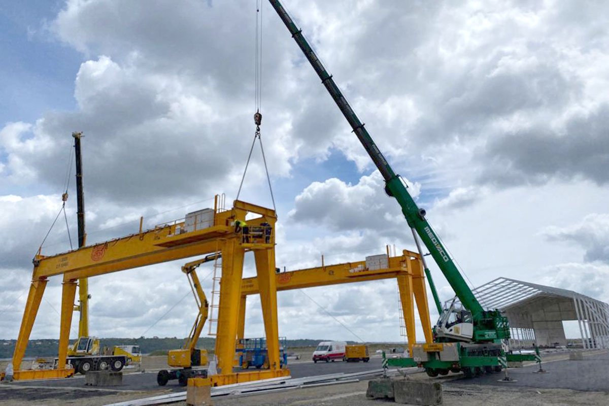 El mayor proyecto de energía eólica de la Bretaña francesa cuenta con grúas JASO