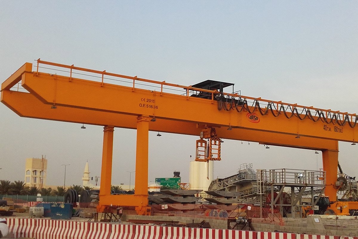 Las grúas más fiables para fábricas de prefabricados de hormigón y construcción de túneles